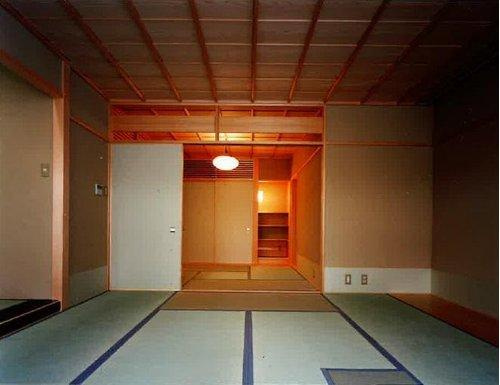 本町２　戸建の和室|1階次の間