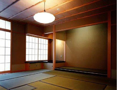 本町２　戸建の和室|客間床の間（和室）