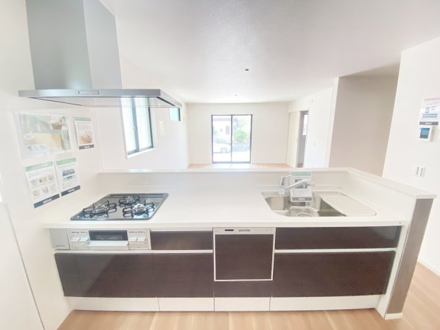 『八王子市新築戸建て』八王子市清川町27-1【仲介手数料無料】　１期のキッチン|～仲介手数料無料☆八王子ひなた不動産～八王子市清川町　新築戸建て
