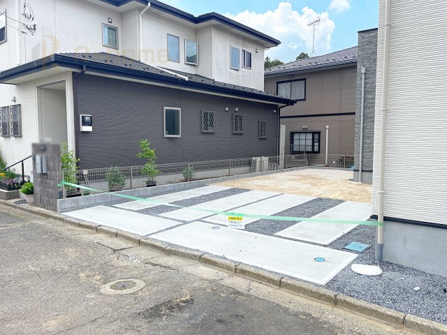 牛久市田宮町25期　新築戸建て　1号棟の駐車場|カースペースは2台お停めいただけます♪