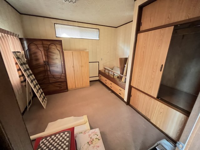 中古戸建　松井田町横川の洋室