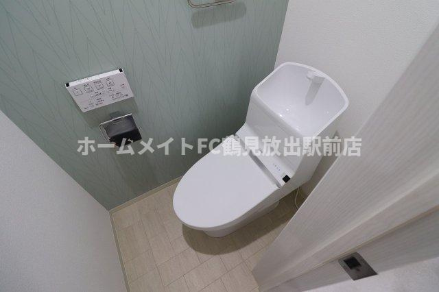 大阪市鶴見区諸口１丁目のアパートのトイレ