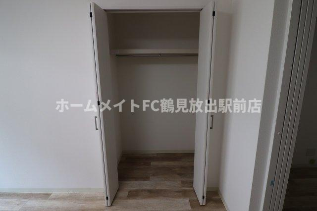 大阪市鶴見区諸口１丁目のアパートの収納