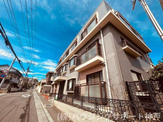 ドール霞ヶ丘の外観
