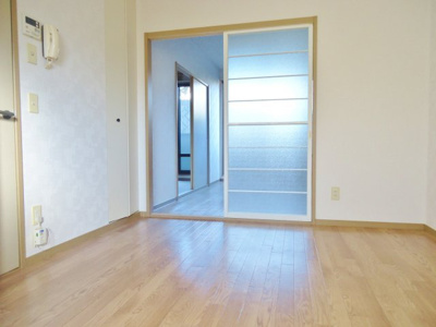 【居間・リビング】 | ビーライン日吉台A棟