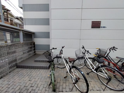 【エントランス】 | レオパレスサンシャイン田中21