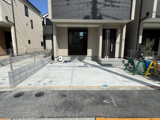 葛飾区水元２丁目新築戸建【水元小学校：10分】の駐車場|F号棟駐車スペース