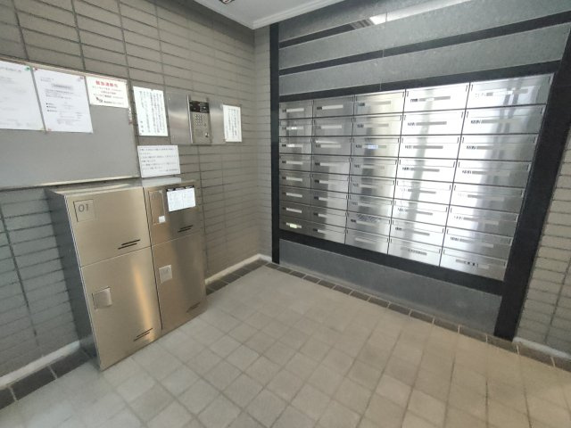 ワコーレ新小岩のロビー