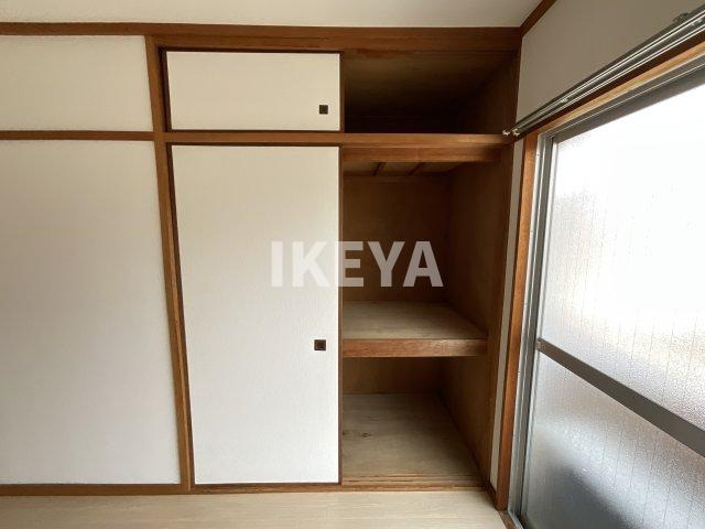 ハイツ南ながらの収納