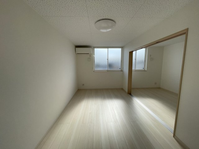 JERICHO Bの居間・リビング