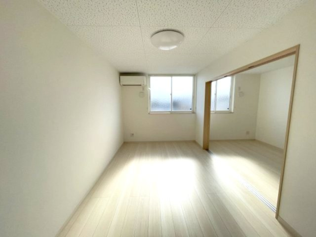 JERICHO Bの居間・リビング