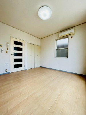 【居間・リビング】 | ドルフ鶴巻No.14