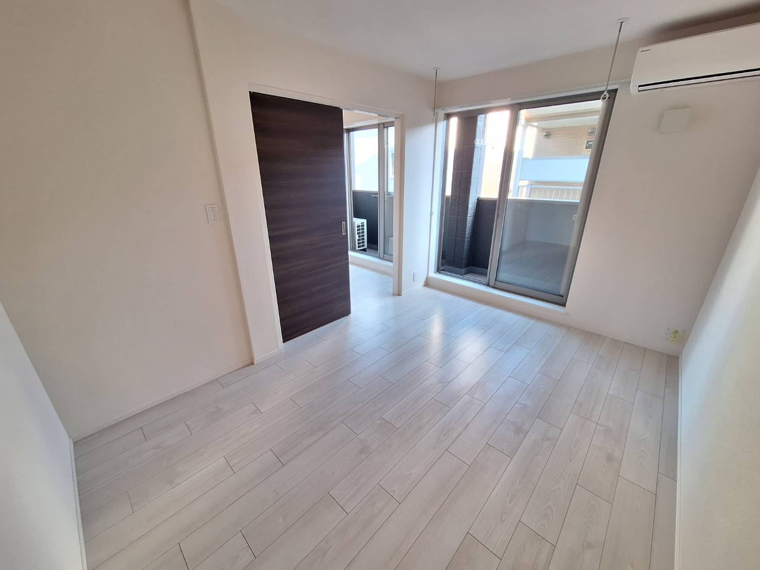 メゾンＹの居間・リビング