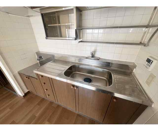 川崎市麻生区千代ケ丘５丁目の賃貸マンションのキッチン