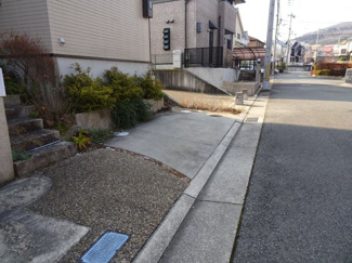 【駐車場】 | 川西市南野坂2丁目38-1　中古一戸建て