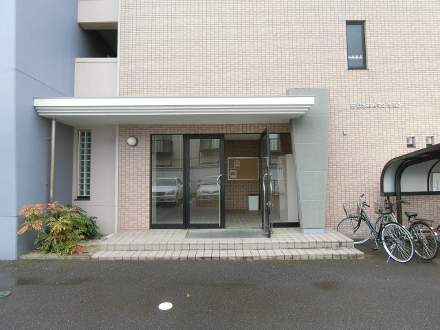 三記ぎおんのエントランス