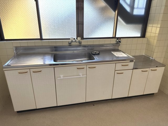 フジイビルのキッチン