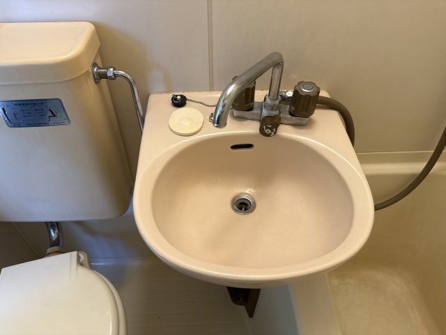 フジイビルの洗面所