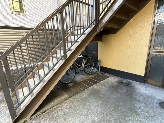 フジイビルの駐車場