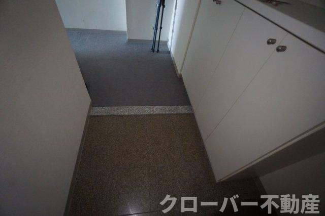 ツインタワー瀬戸大橋３１の玄関