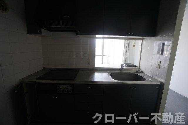ツインタワー瀬戸大橋３１のキッチン