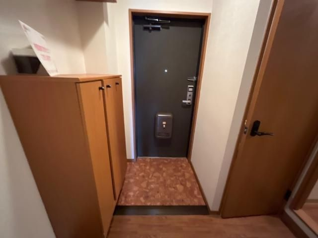 【玄関】サニープラザ円