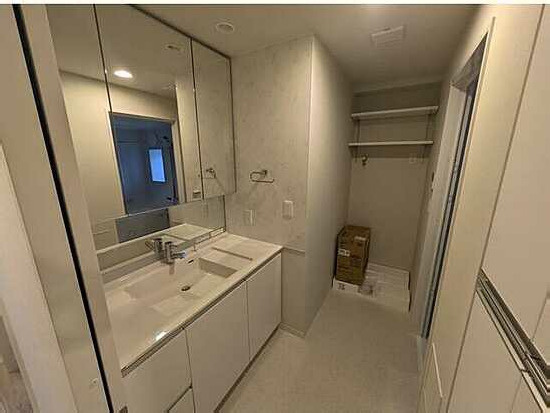 【独立洗面台】