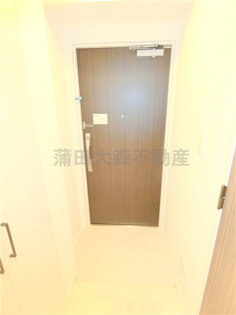 パークリュクス蒲田1丁目の玄関