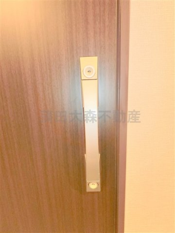 パークリュクス蒲田1丁目の玄関