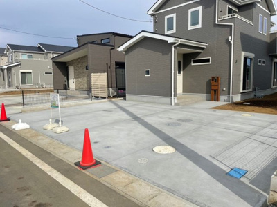 【駐車場】 | いろどりアイタウン富里市七栄６号棟 | 即日のご見学も可能です。お気軽に0476-37-3888までお問合せ下さい。