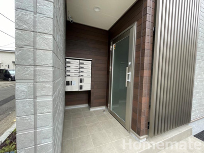 【エントランス】 | メゾンド　シエル