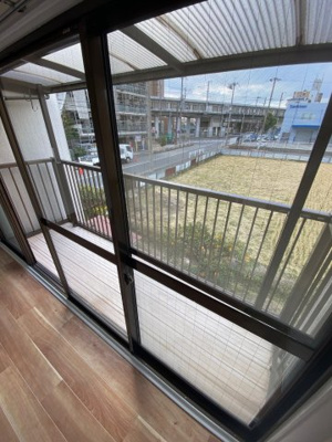 【バルコニー】 | テラスハウス猪名寺