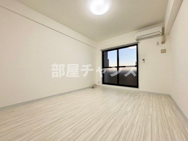 ピーステン名駅南の居間・リビング