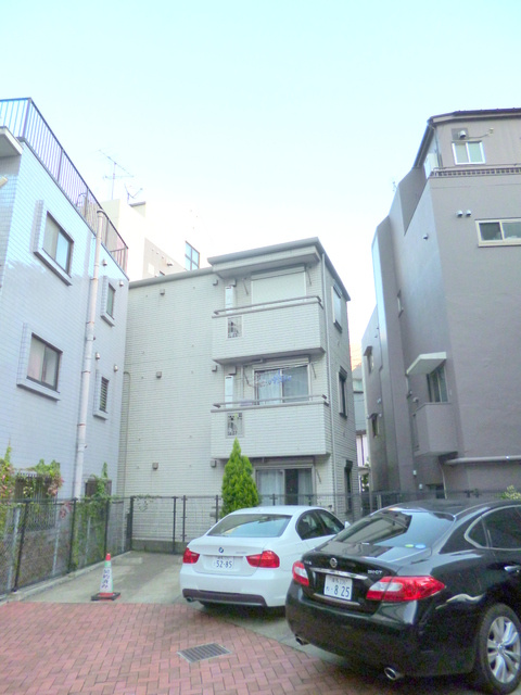 レグルスの外観