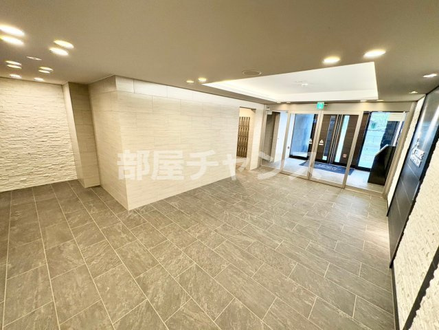 プレサンス東別院駅前Ⅱのロビー