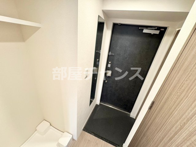 プレサンス東別院駅前Ⅱの玄関