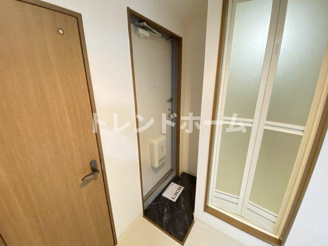 オーキッドコート北堀江の玄関|選べる家電プランあり！！