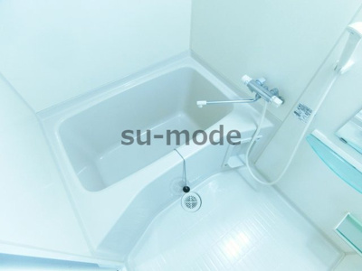 【浴室】 | SERENiTE千里丘
