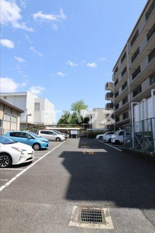 グラースマロニエの駐車場|駐車場