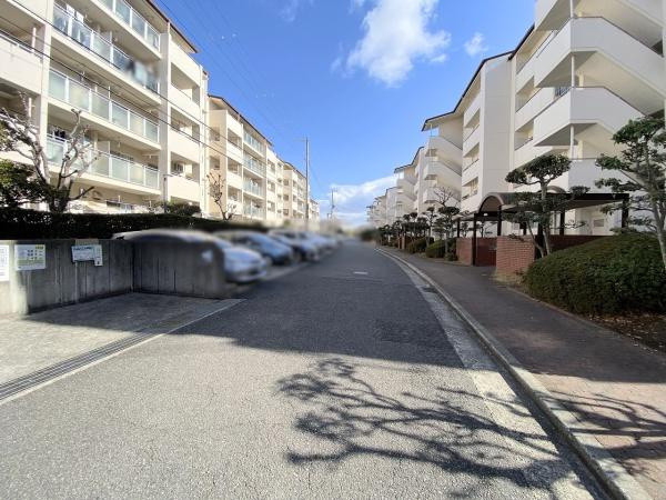 【駐車場】 | 研究学園5団地523号棟