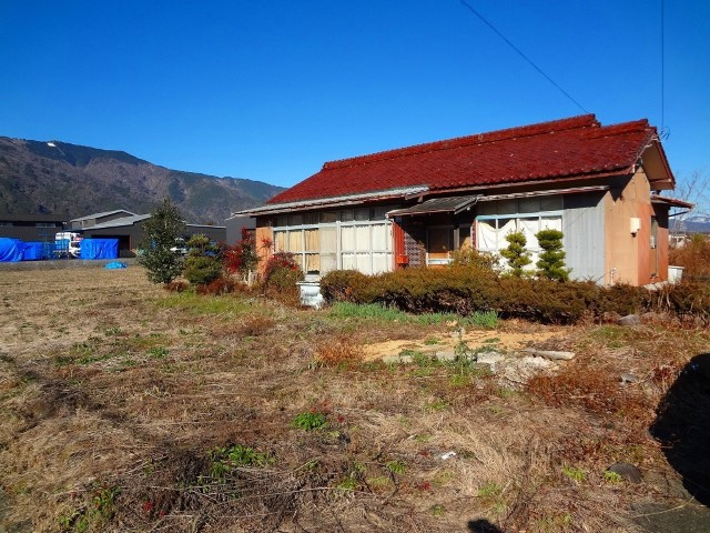 ６４５８９　揖斐郡池田町八幡中古戸建ての外観