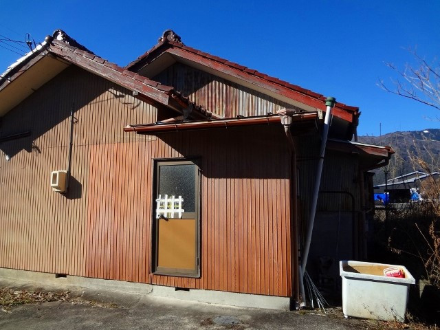 ６４５８９　揖斐郡池田町八幡中古戸建ての外観