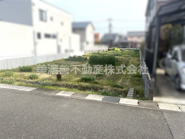 ６４７７２　岐阜市上土居土地の外観