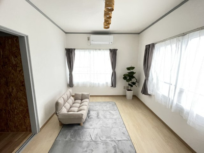 【居間・リビング】 | コーポ　ロッティー