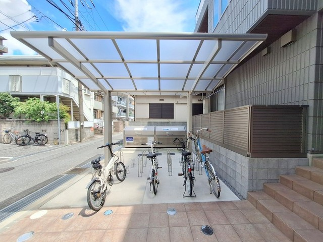Ｅｓｐｏｉｒ　ＳＡＳＡＫＩ　エスポワール　ササキのその他共用部分|★駐輪場★