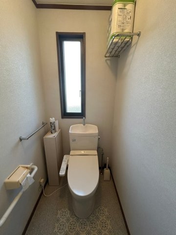 稲敷郡阿見町大字竹来　中古戸建のトイレ