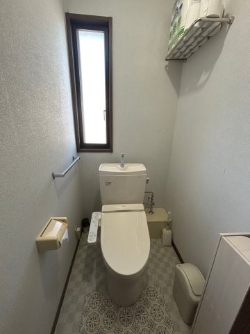 稲敷郡阿見町大字竹来　中古戸建のトイレ