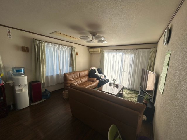 稲敷郡阿見町大字竹来　中古戸建の居間・リビング