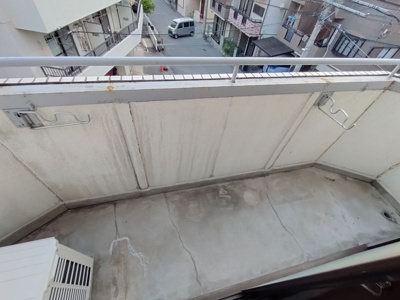 【バルコニー】 | スタジオ・ラ・マンタ曽根 