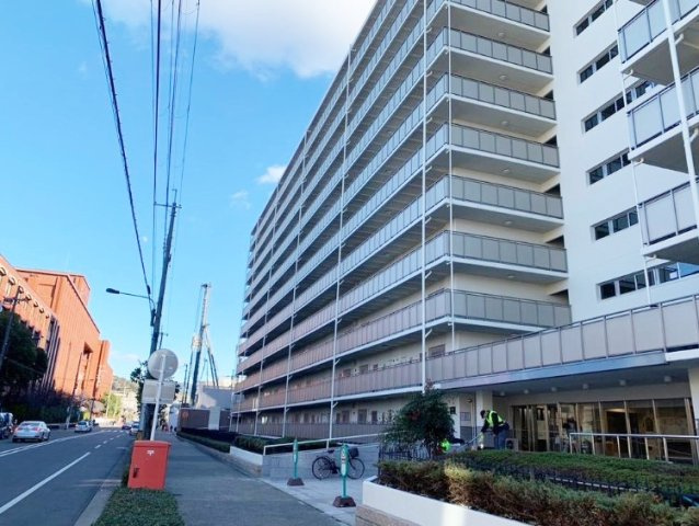 深草西浦住宅の外観